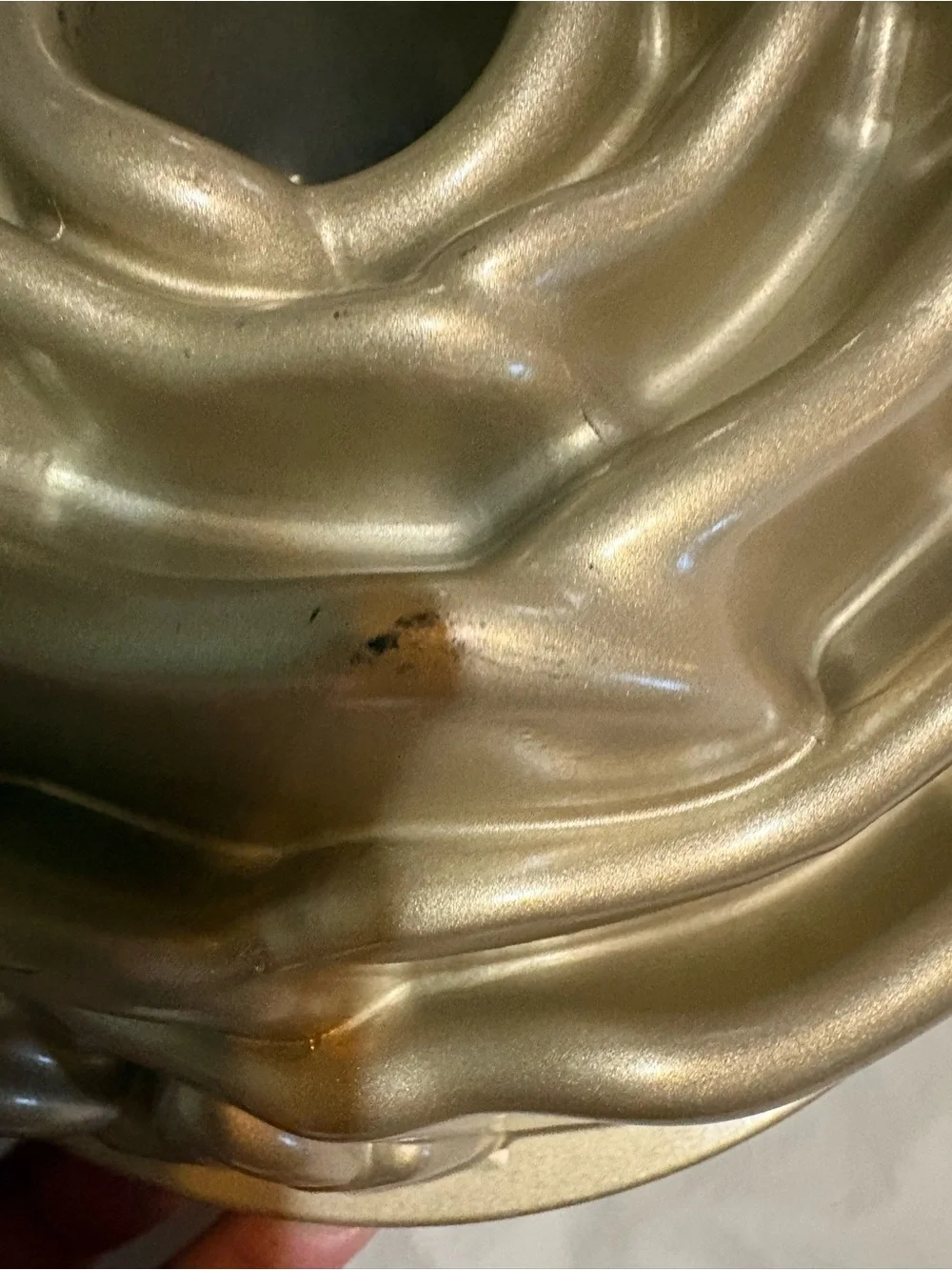 Nordic Ware Metallic Gold Rose Bundt Pan